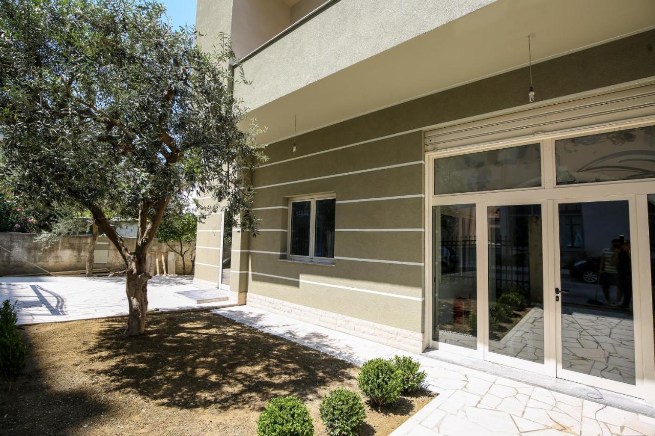 Hotel Vila Stefa Vlore Exterior photo