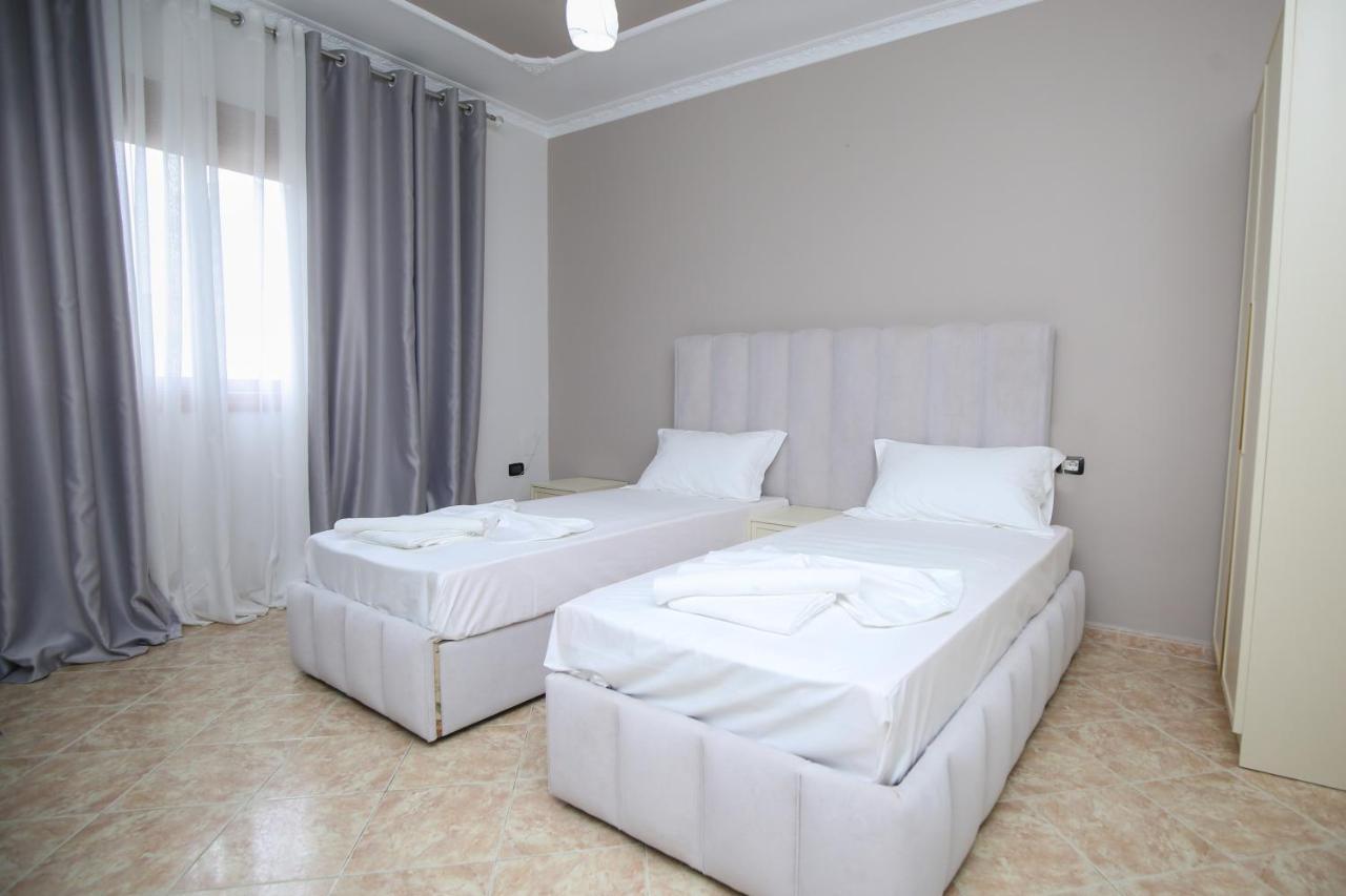 Hotel Vila Stefa Vlore Exterior photo