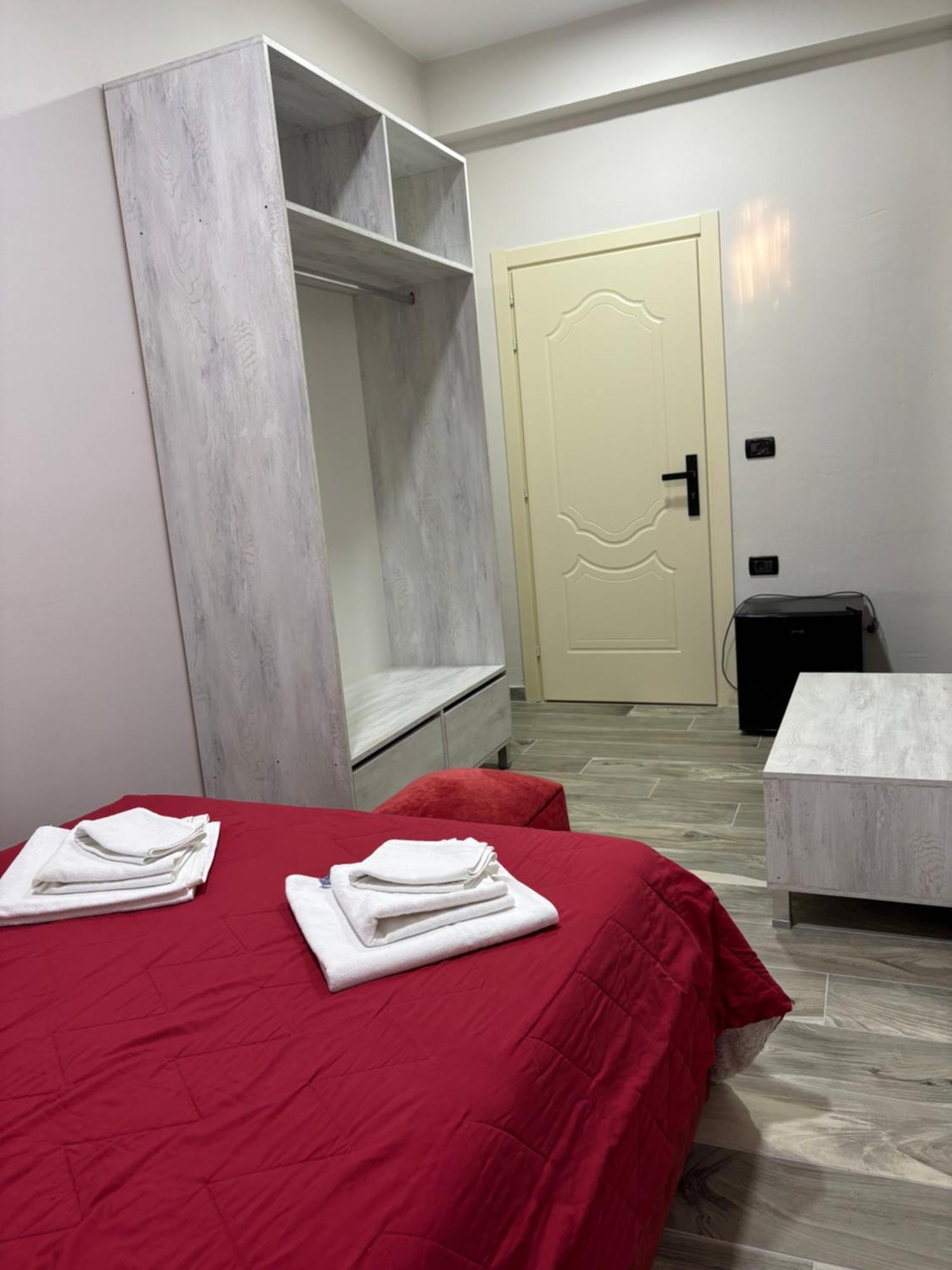 Hotel Vila Stefa Vlore Exterior photo